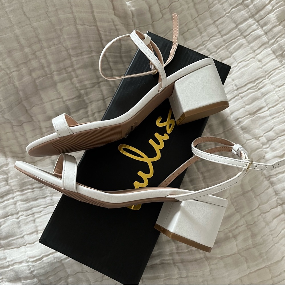 Lulus Julie White Ankle Strap Heels Size 5